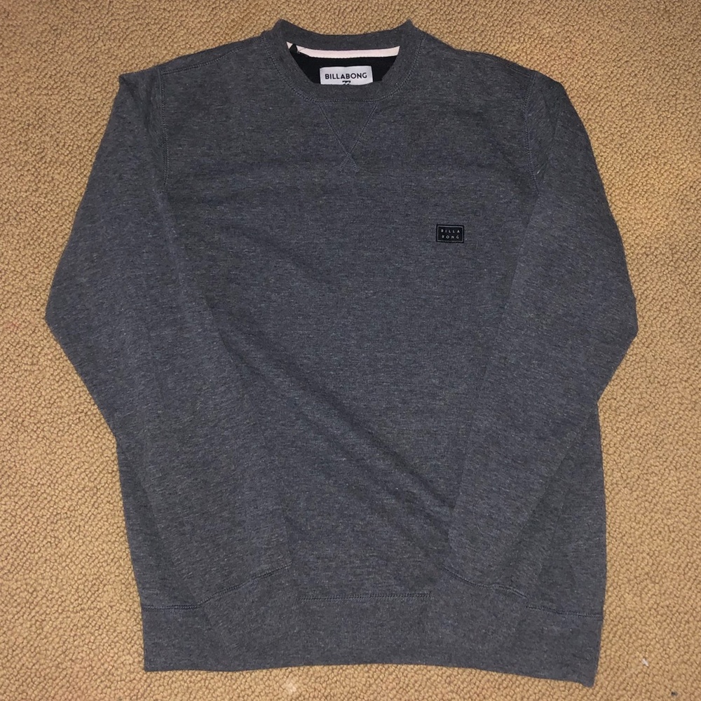 NEW BILLABONG SWEATSHIRT